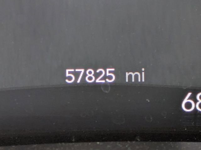 Certified 2023 Chrysler Pacifica Touring-L image 34