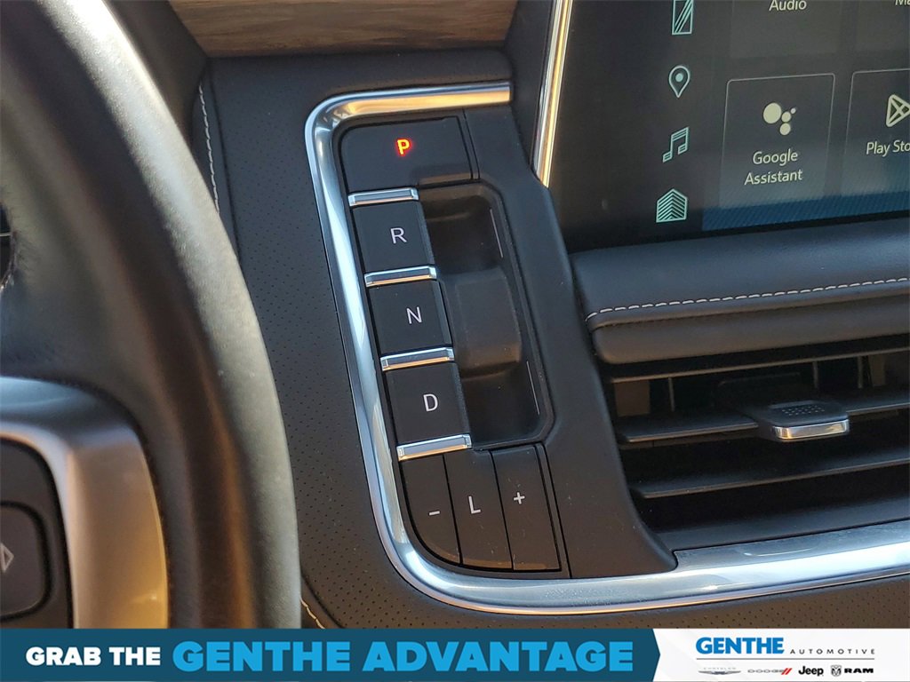 Used 2023 Chevrolet Tahoe Premier w/ Advanced Technology Package image 20