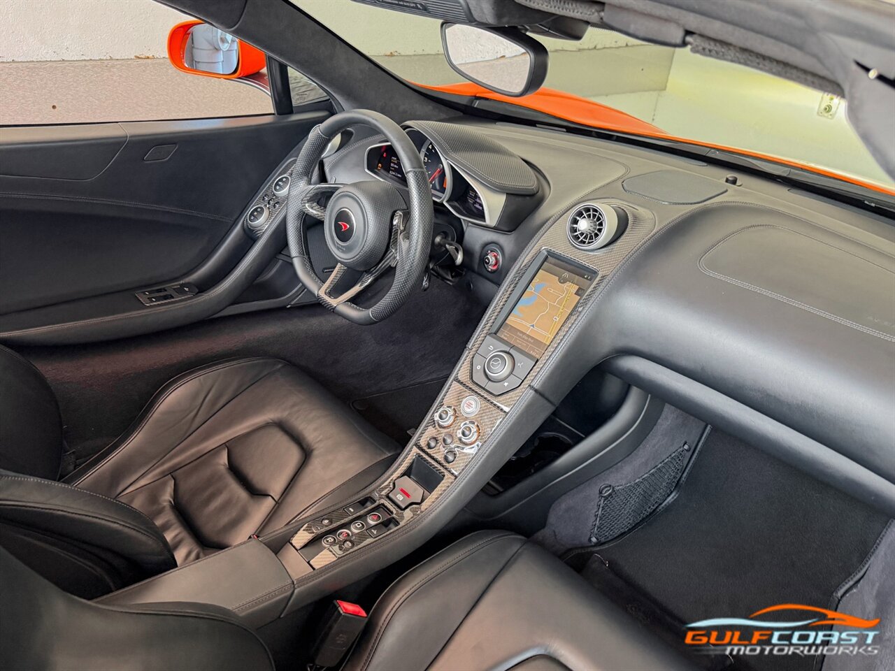 Used 2015 McLaren 650S Spider RWD image 33
