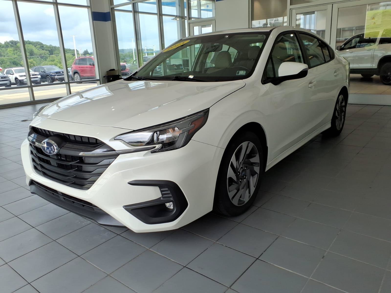 Used 2025 Subaru Legacy Limited AWD/4WD image 8