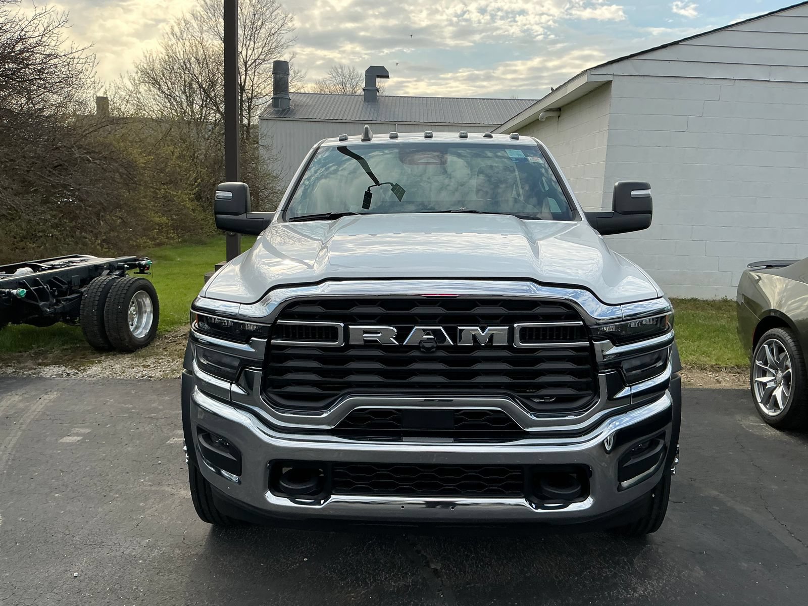 New 2026 RAM 4500 Tradesman w/ Chrome Appearance Group RWD image 3