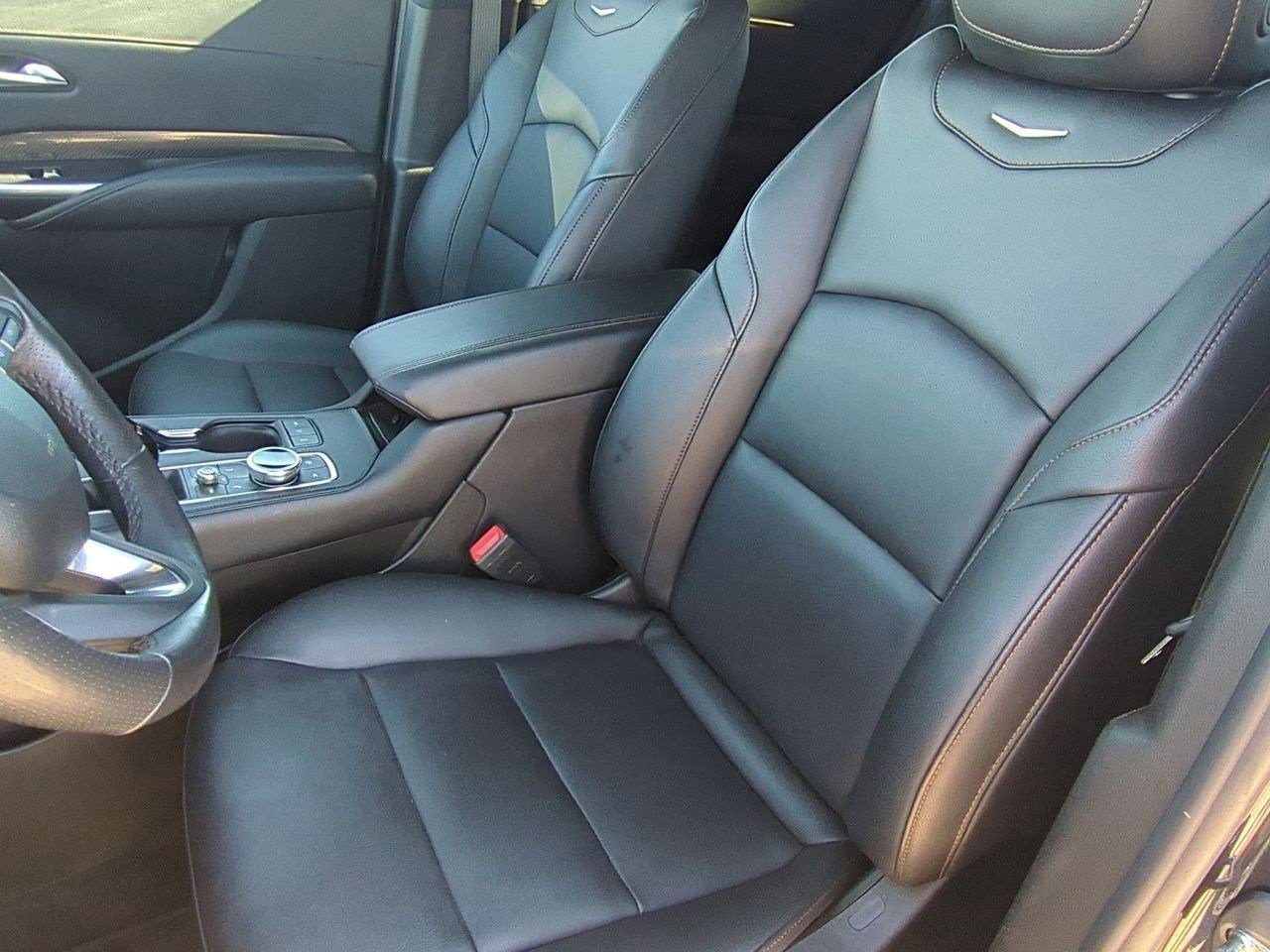 Certified 2023 Cadillac XT4 Sport w/ Cold Weather Package image 15