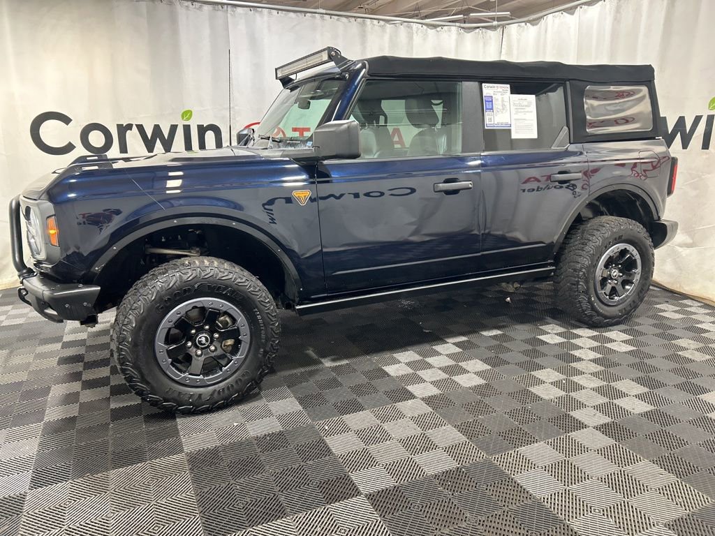 Used 2021 Ford Bronco Badlands image 4