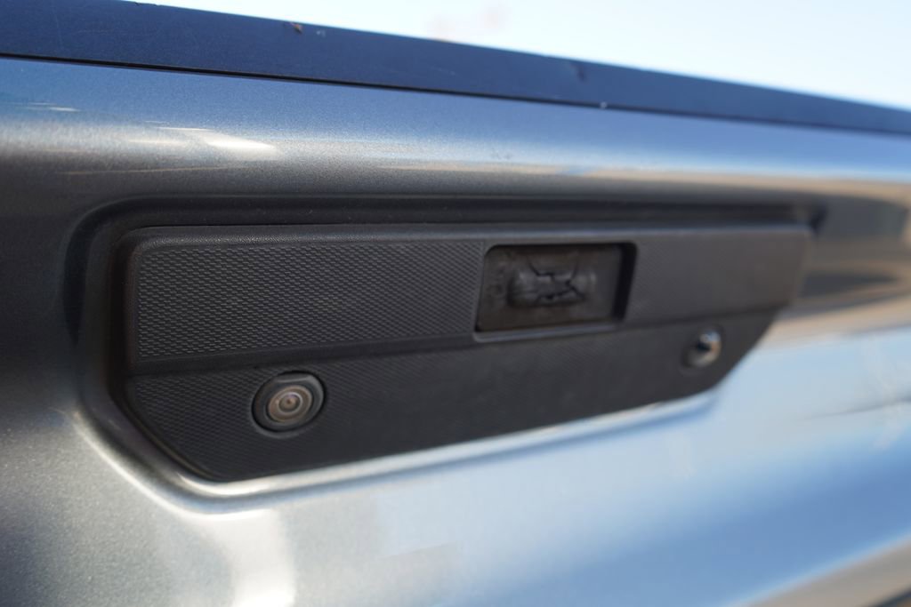 Used 2021 Chevrolet Silverado 1500 RST w/ Z71 Off-Road Package image 16