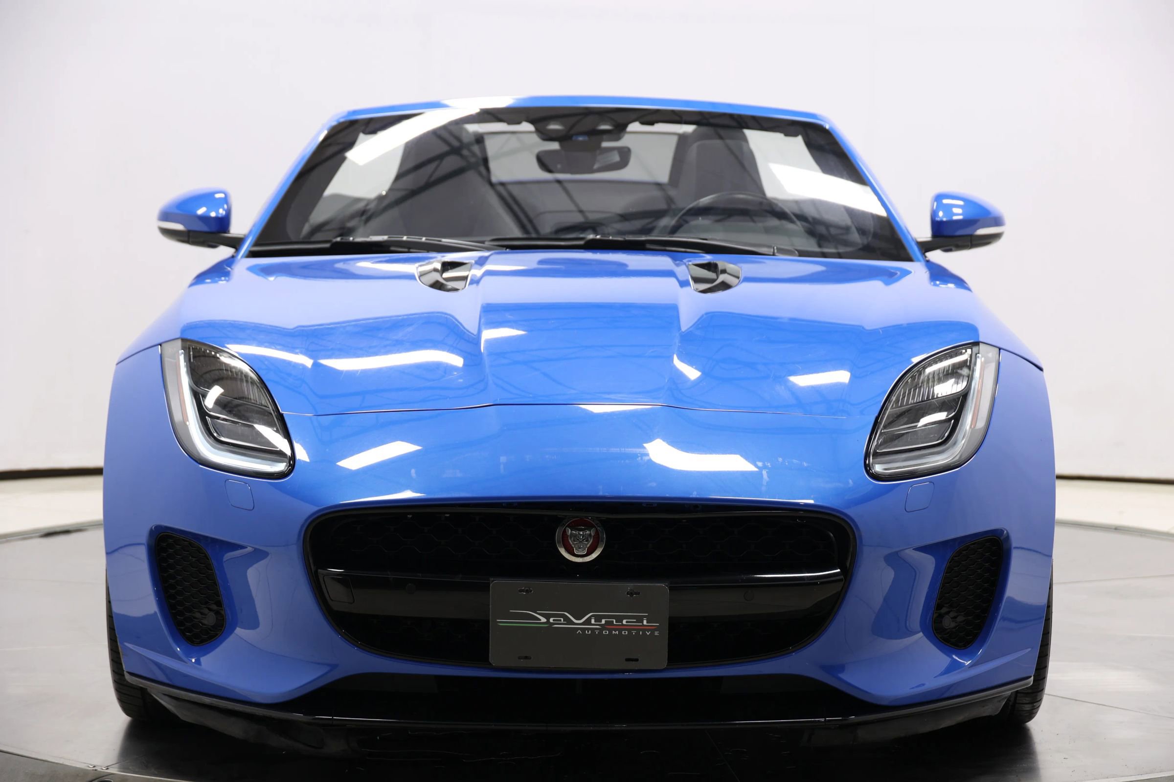 Used 2020 Jaguar F-TYPE Convertible image 63