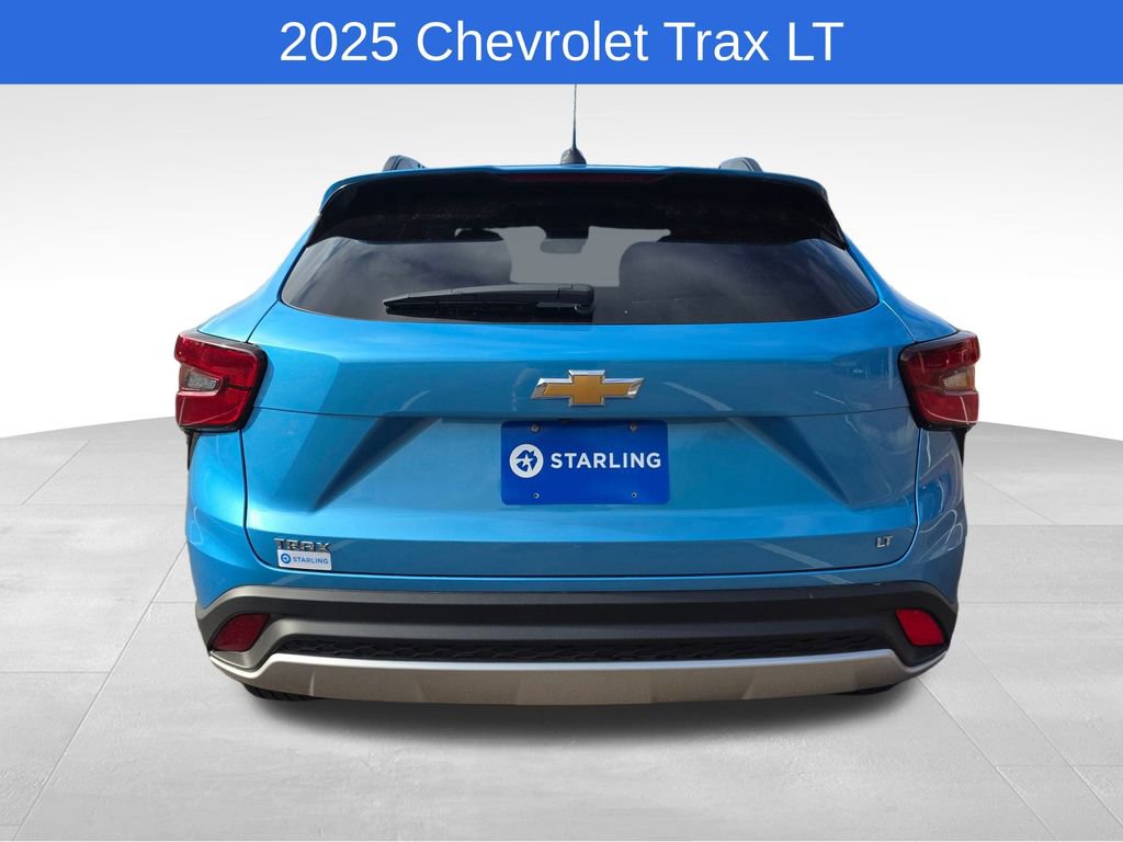 Certified 2025 Chevrolet Trax LT image 8