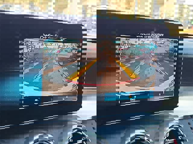 Used 2020 Mercedes-Benz C 300 Sedan image 28