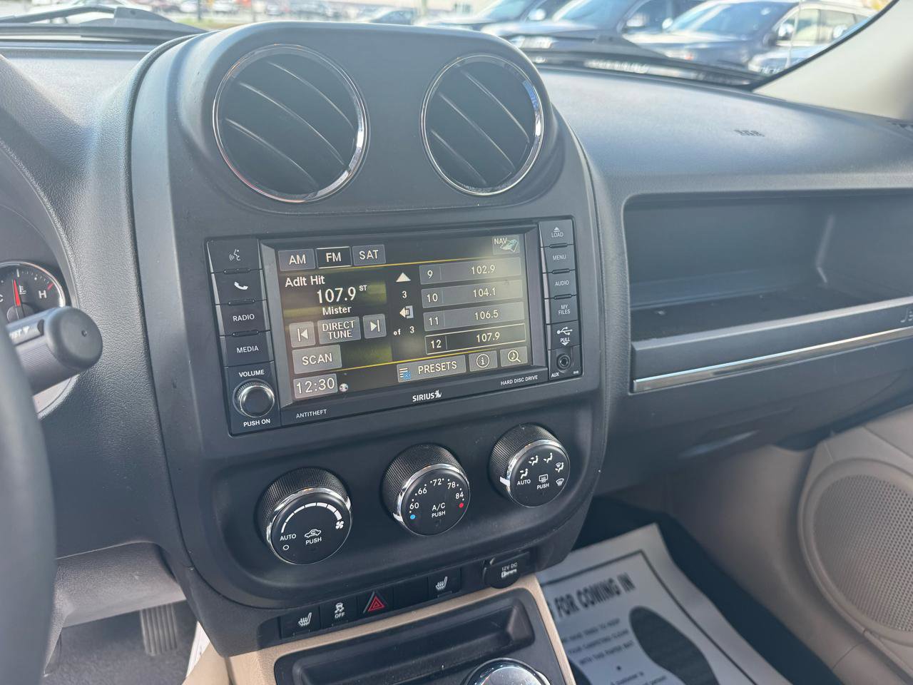 Used 2013 Jeep Patriot Limited image 16