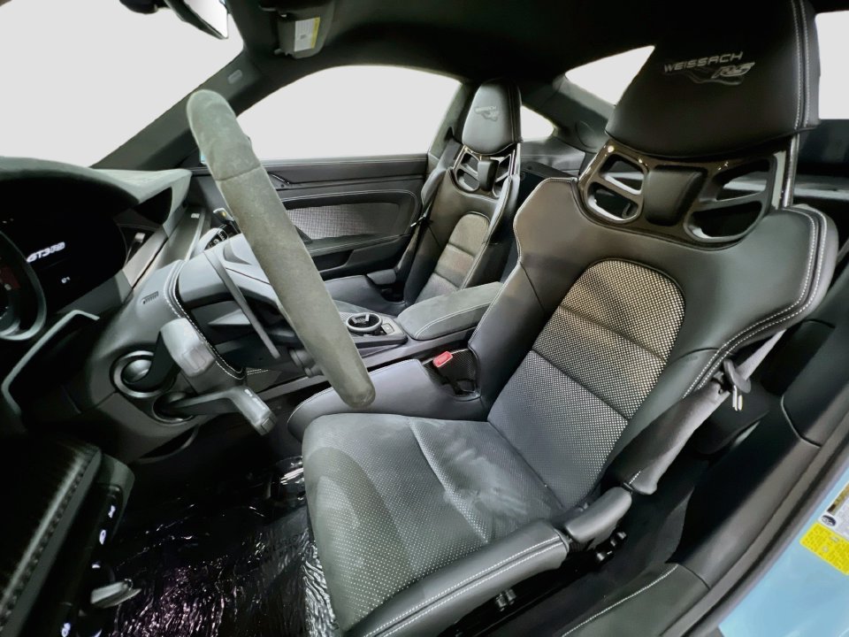 Certified 2025 Porsche 911 GT3 RS RWD image 5