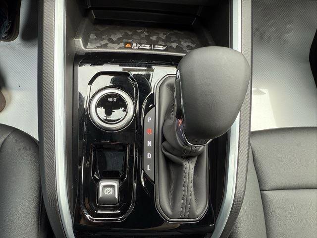 New 2025 Chevrolet Colorado LT w/ LT Convenience Package image 14