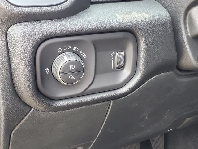 New 2026 RAM 2500 Big Horn AWD/4WD image 9