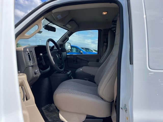 New 2025 Chevrolet Express 2500 w/ Driver Convenience Package RWD image 6