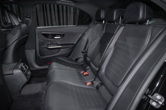 Certified 2026 Mercedes-Benz C 300 4MATIC Sedan image 12