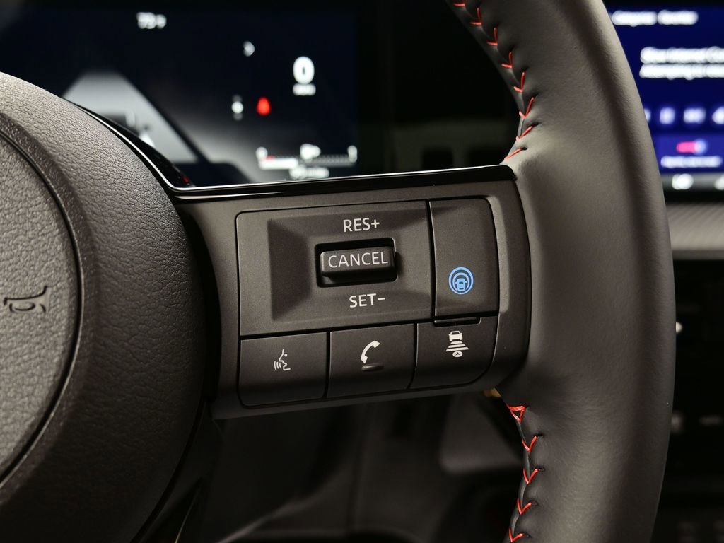 New 2026 Nissan Kicks SR w/ Cold Weather Package image 5