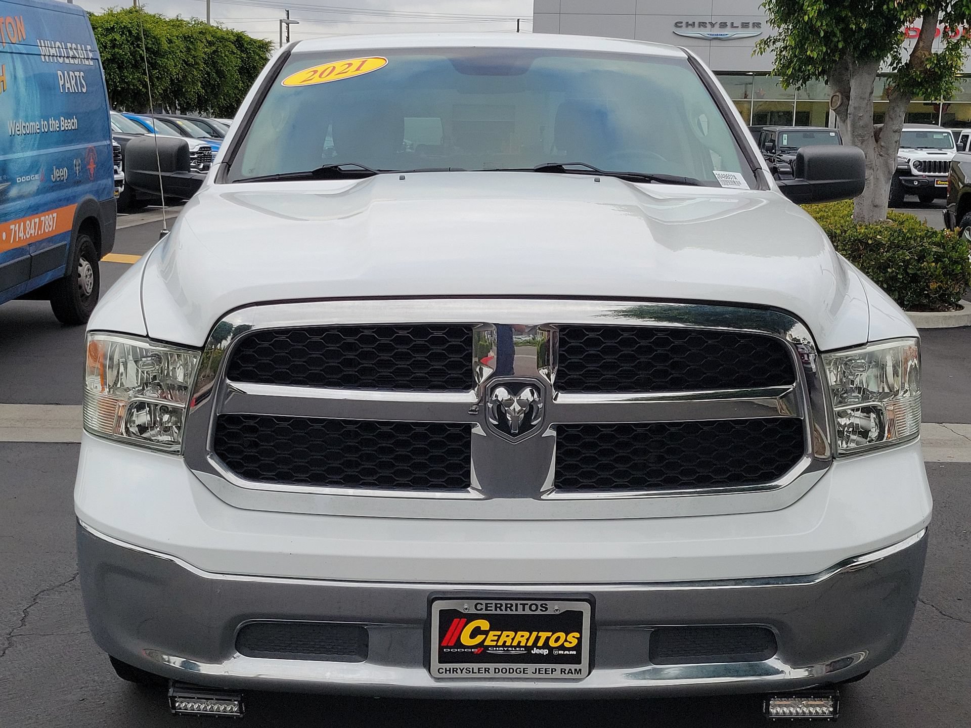 Used 2021 RAM 1500 Classic SLT RWD image 4