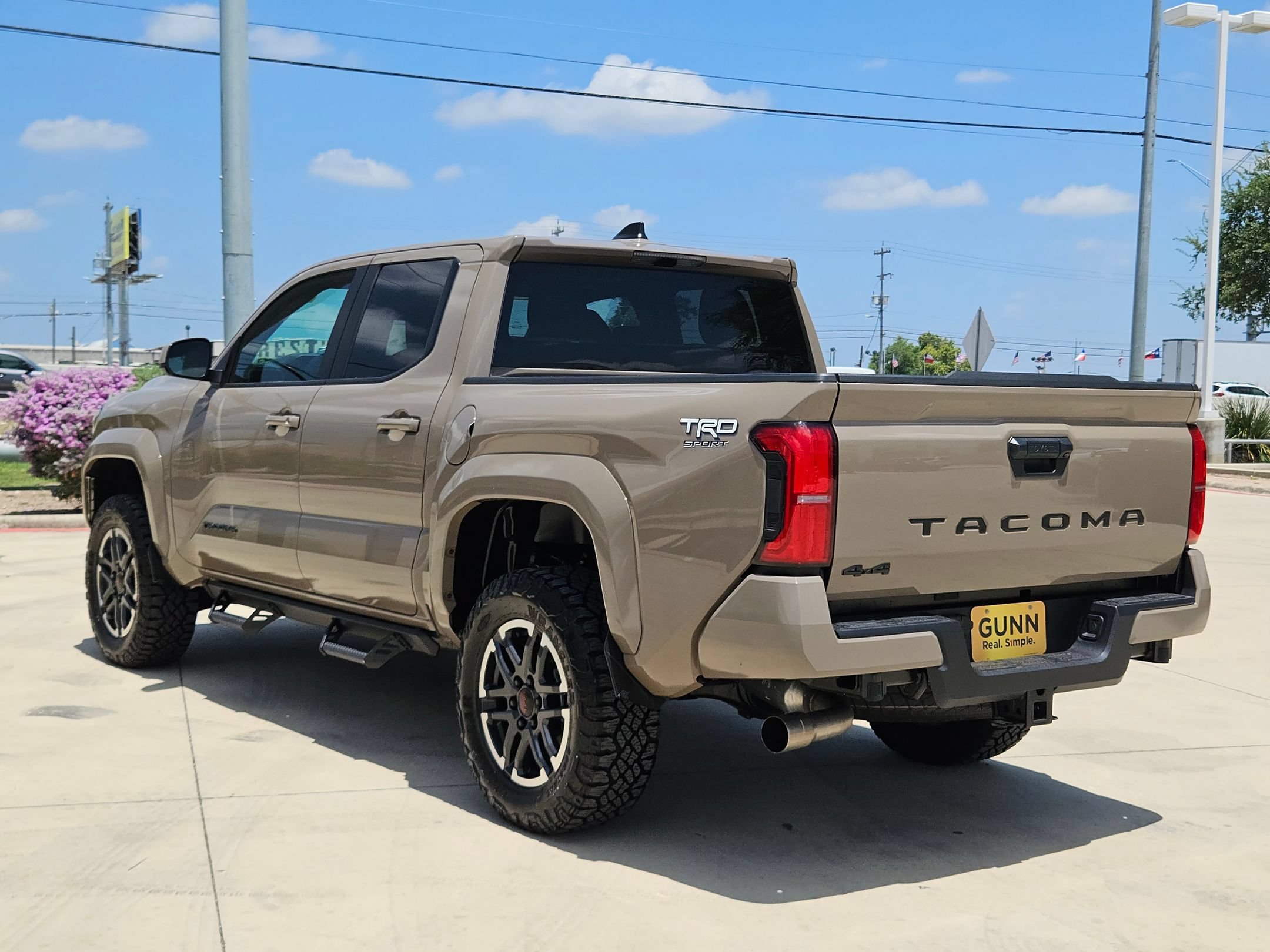 Used 2026 Toyota Tacoma TRD Sport AWD/4WD image 5