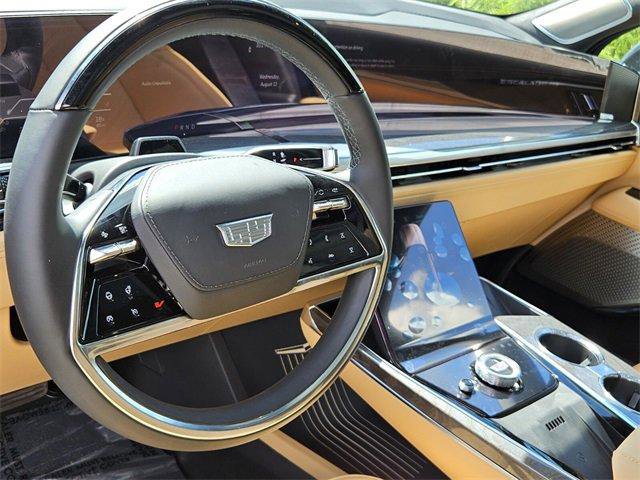 New 2025 Cadillac Escalade IQ Luxury 2 image 15
