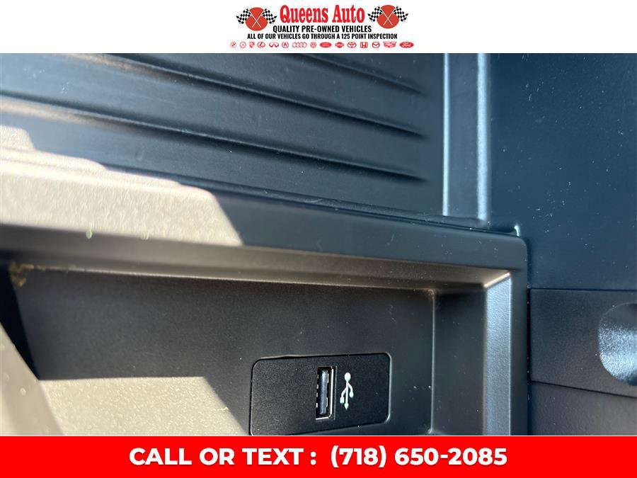 Used 2019 BMW 430i Coupe w/ M Sport Package RWD image 47