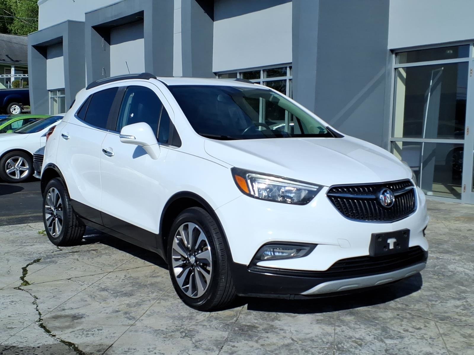 Used 2018 Buick Encore Preferred FWD image 1