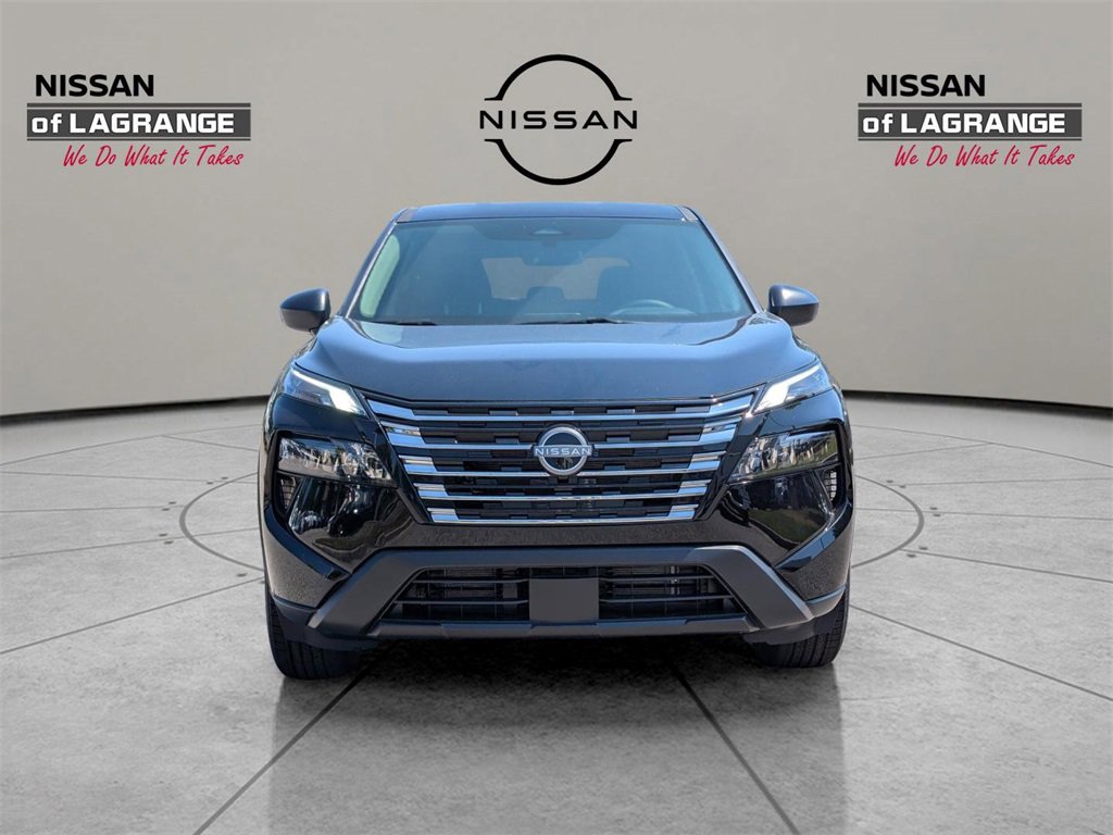 New 2026 Nissan Rogue S image 2