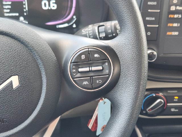 Used 2025 Kia Soul LX w/ LX Technology Package FWD image 29