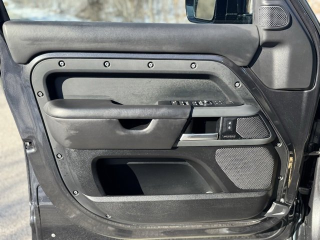 Certified 2023 Land Rover Defender 110 X image 8