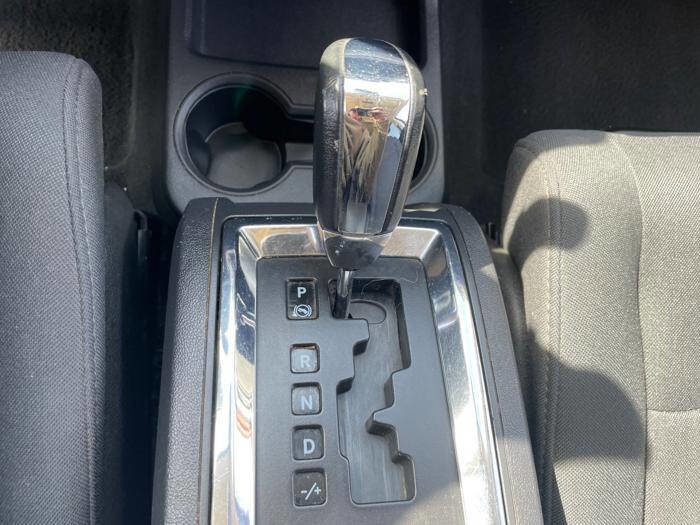 Used 2010 Dodge Journey SXT w/ Flexible Seating Group FWD image 37