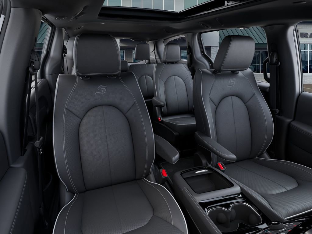 New 2026 Chrysler Pacifica Limited w/ S Appearance Package image 20