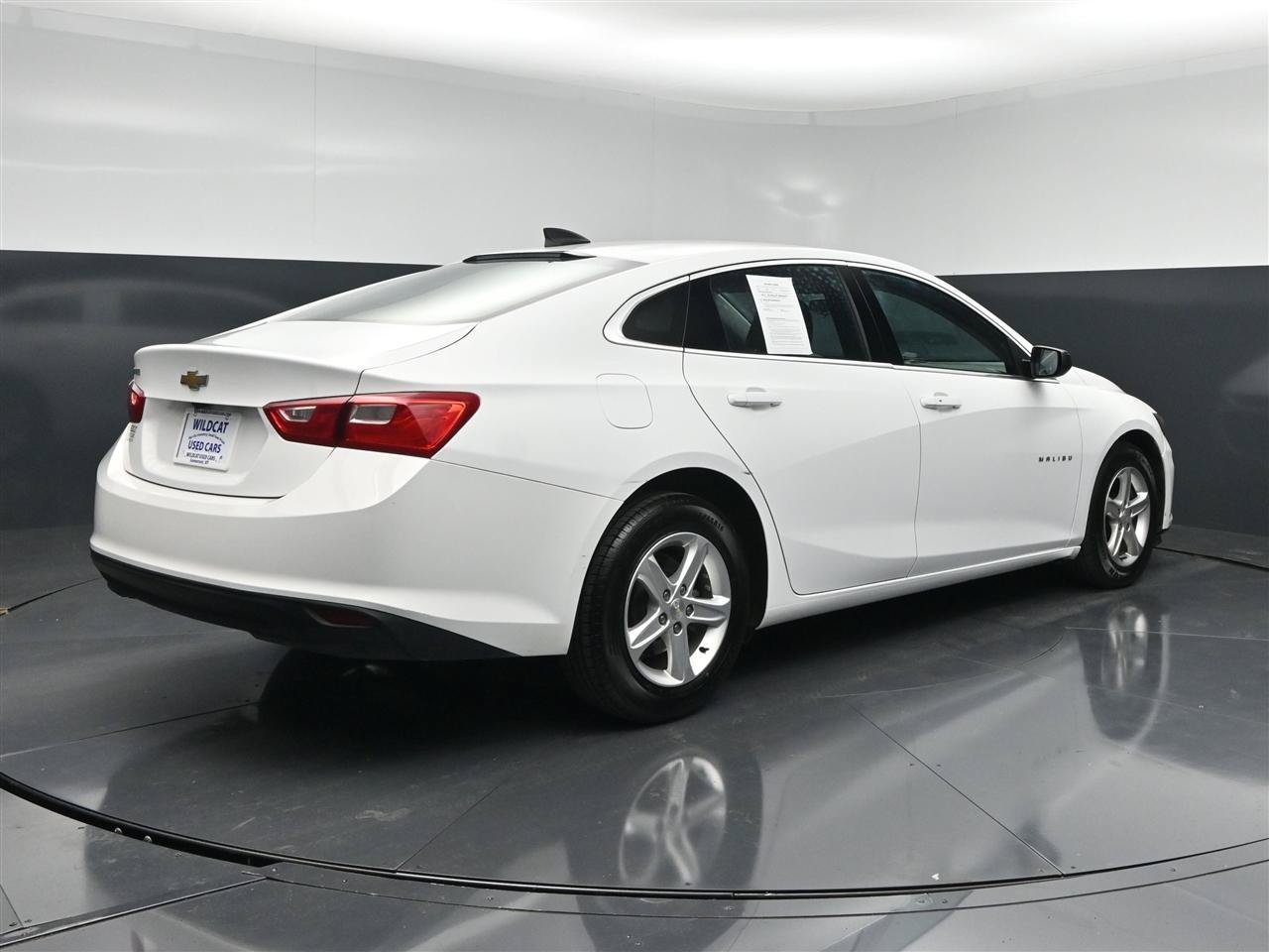 Used 2023 Chevrolet Malibu LS FWD image 6