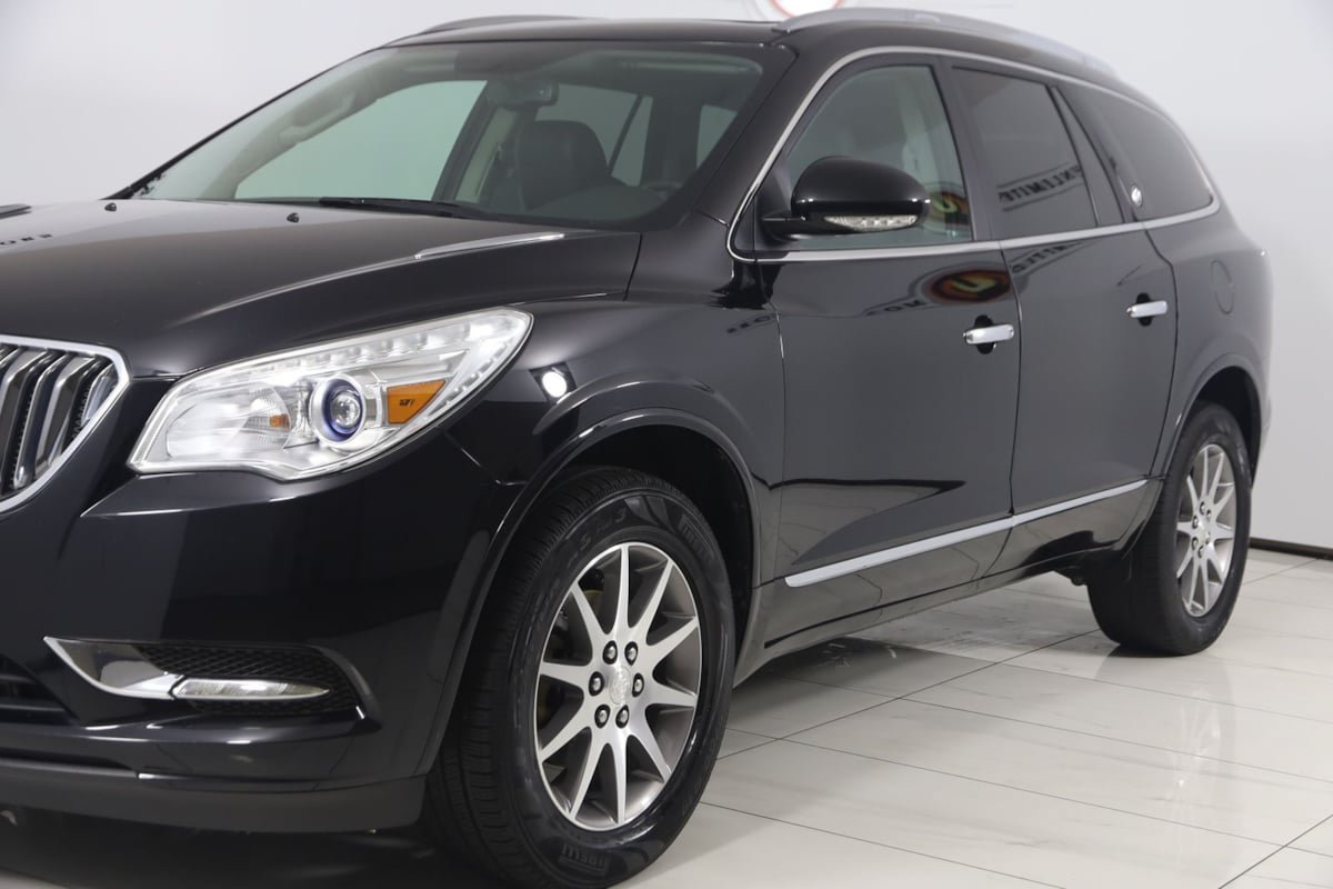 Used 2017 Buick Enclave Leather FWD image 48