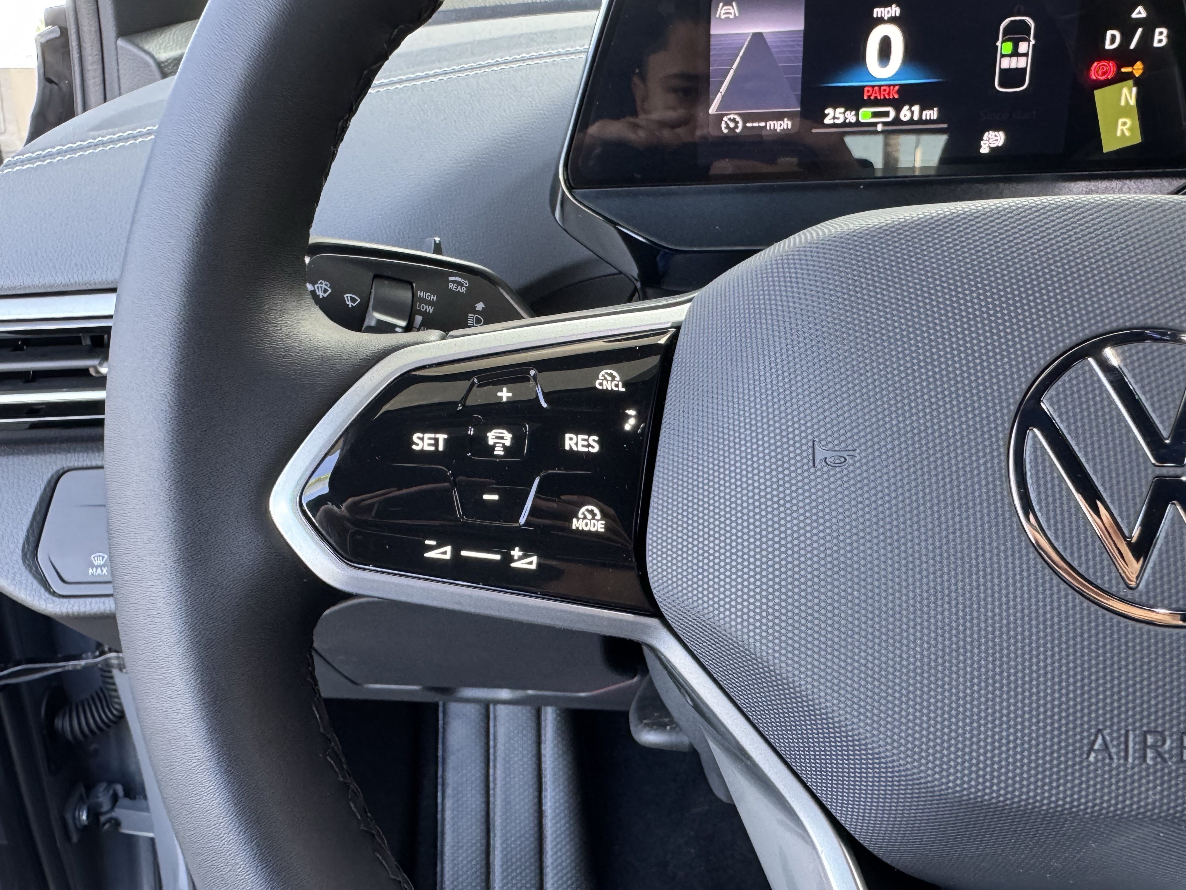 New 2026 Volkswagen ID.4 Pro RWD image 18