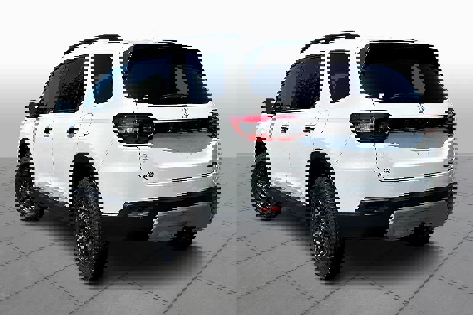 New 2025 Honda Pilot TrailSport image 7