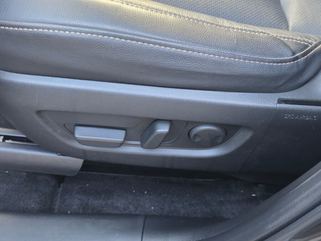 Certified 2024 MAZDA CX-90 Plug-In Hybrid w/ Preferred image 27