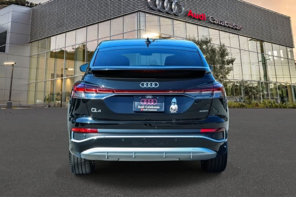 Used 2023 Audi Q4 e-tron Premium Plus w/ Premium Plus AWD/4WD image 5