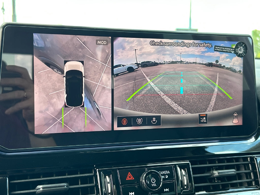 New 2026 Nissan Pathfinder SL FWD image 22