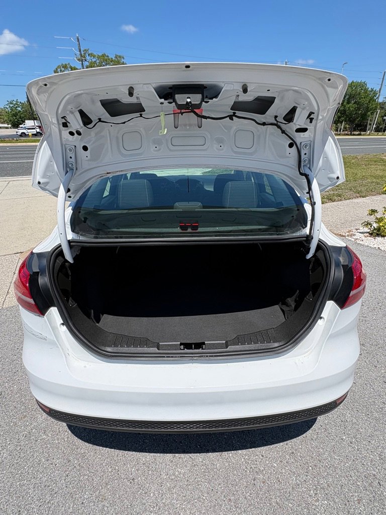 Used 2016 Ford Focus S FWD image 9
