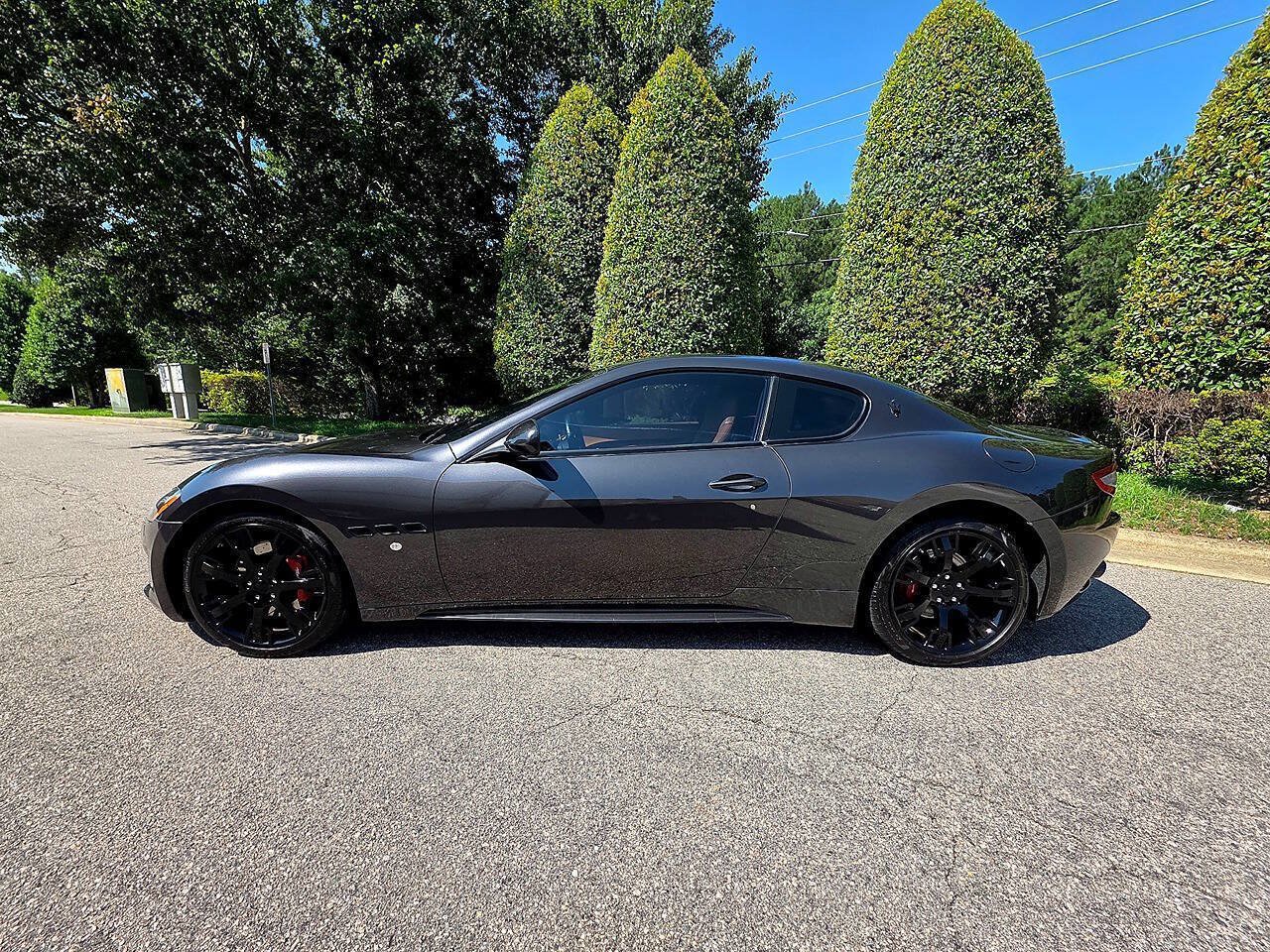 Used 2016 Maserati GranTurismo Sport RWD image 7