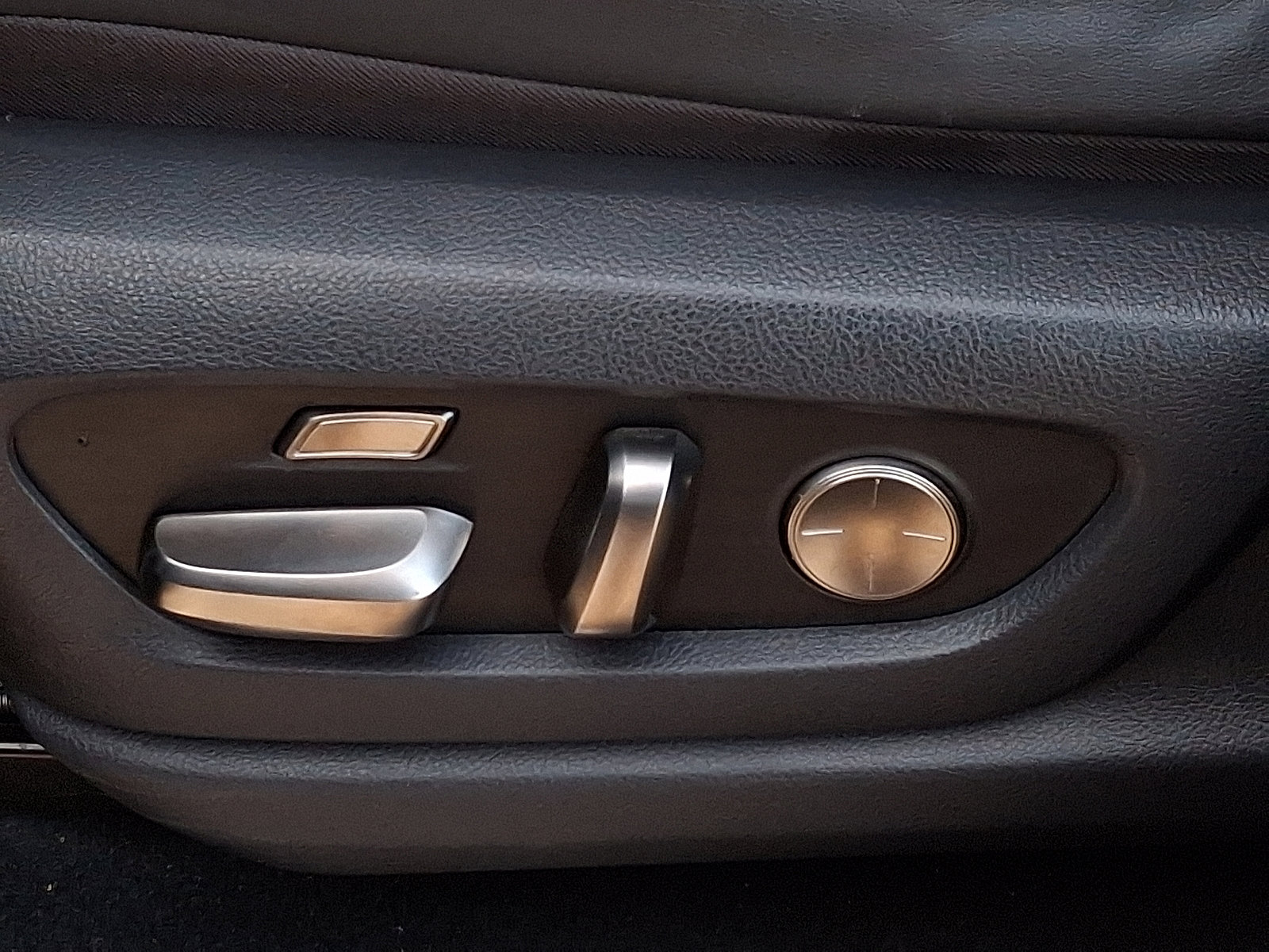 Used 2022 Lexus LX 600 F Sport image 26