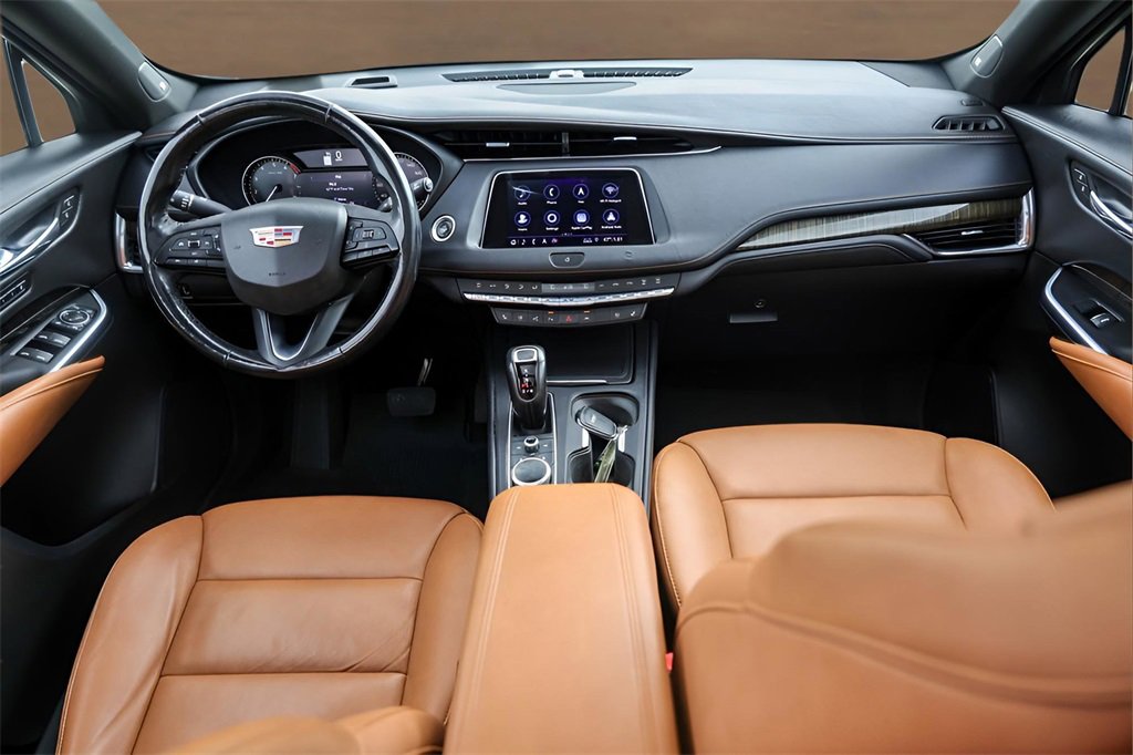 Used 2019 Cadillac XT4 Premium Luxury w/ Enhanced Visibility Package image 27