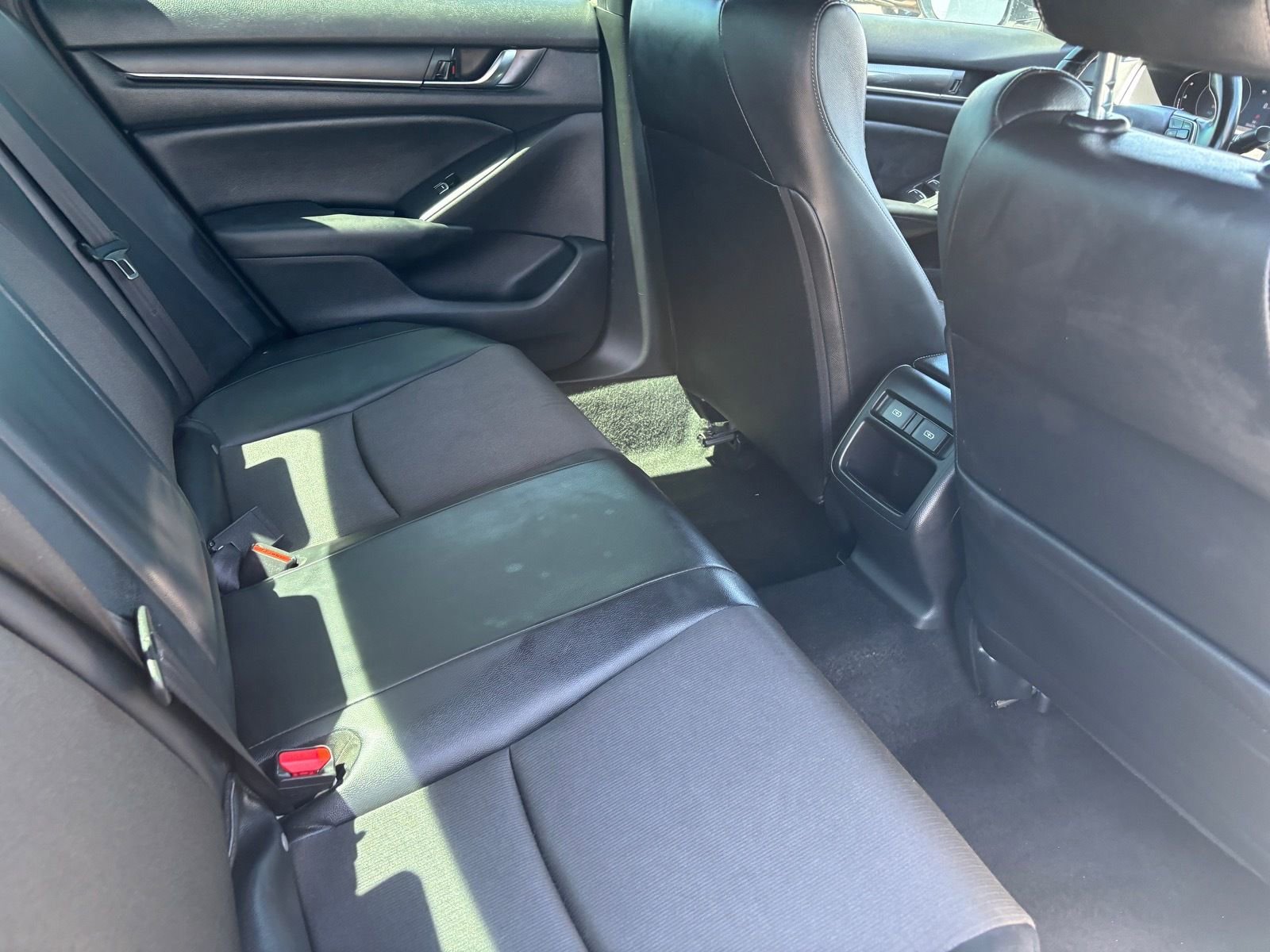 Used 2022 Honda Accord Sport image 16