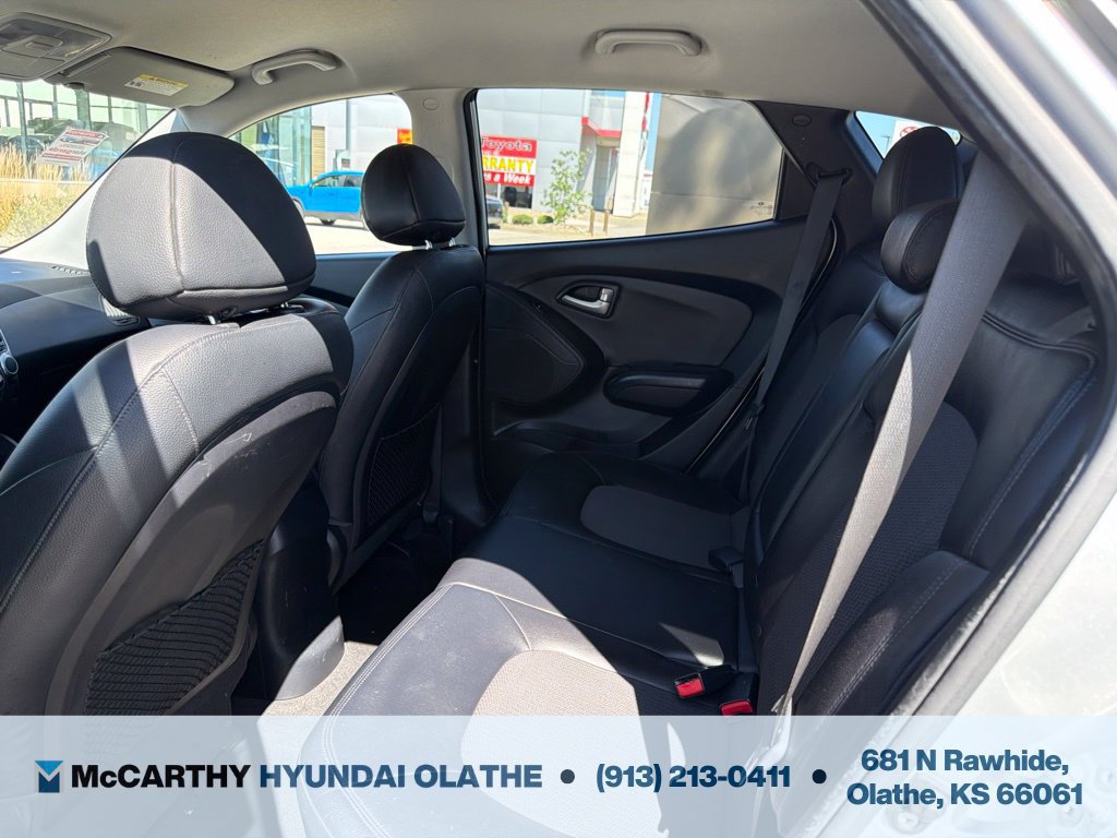 Used 2010 Hyundai Tucson GLS FWD image 5