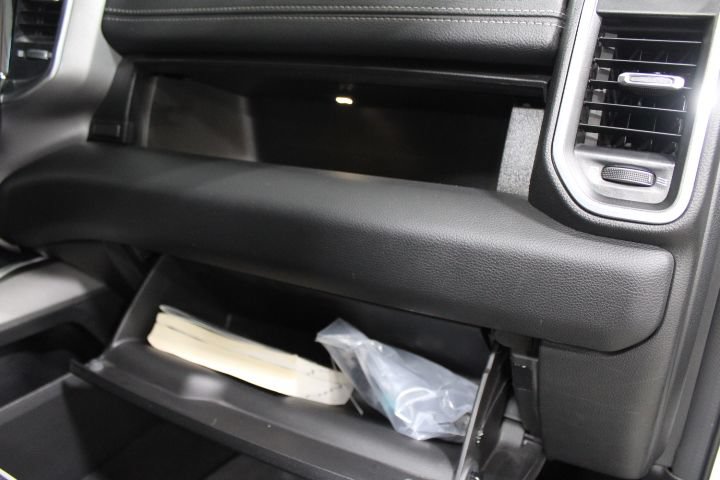 Used 2023 RAM 1500 Laramie AWD/4WD image 25