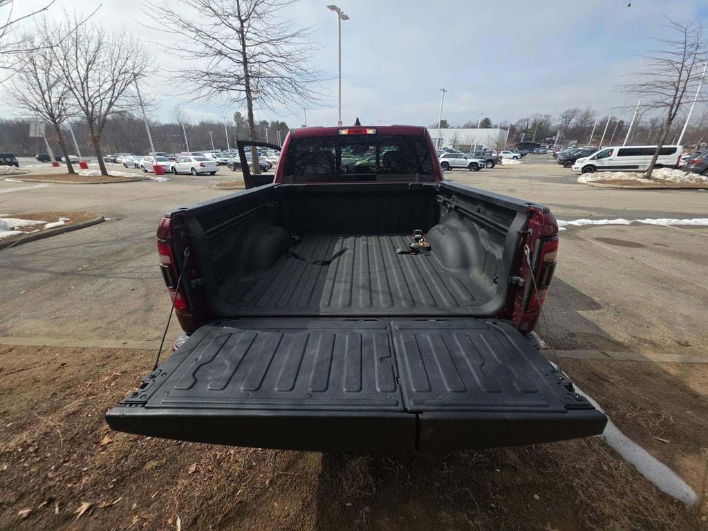 Used 2022 RAM 1500 Limited w/ Night Edition image 11