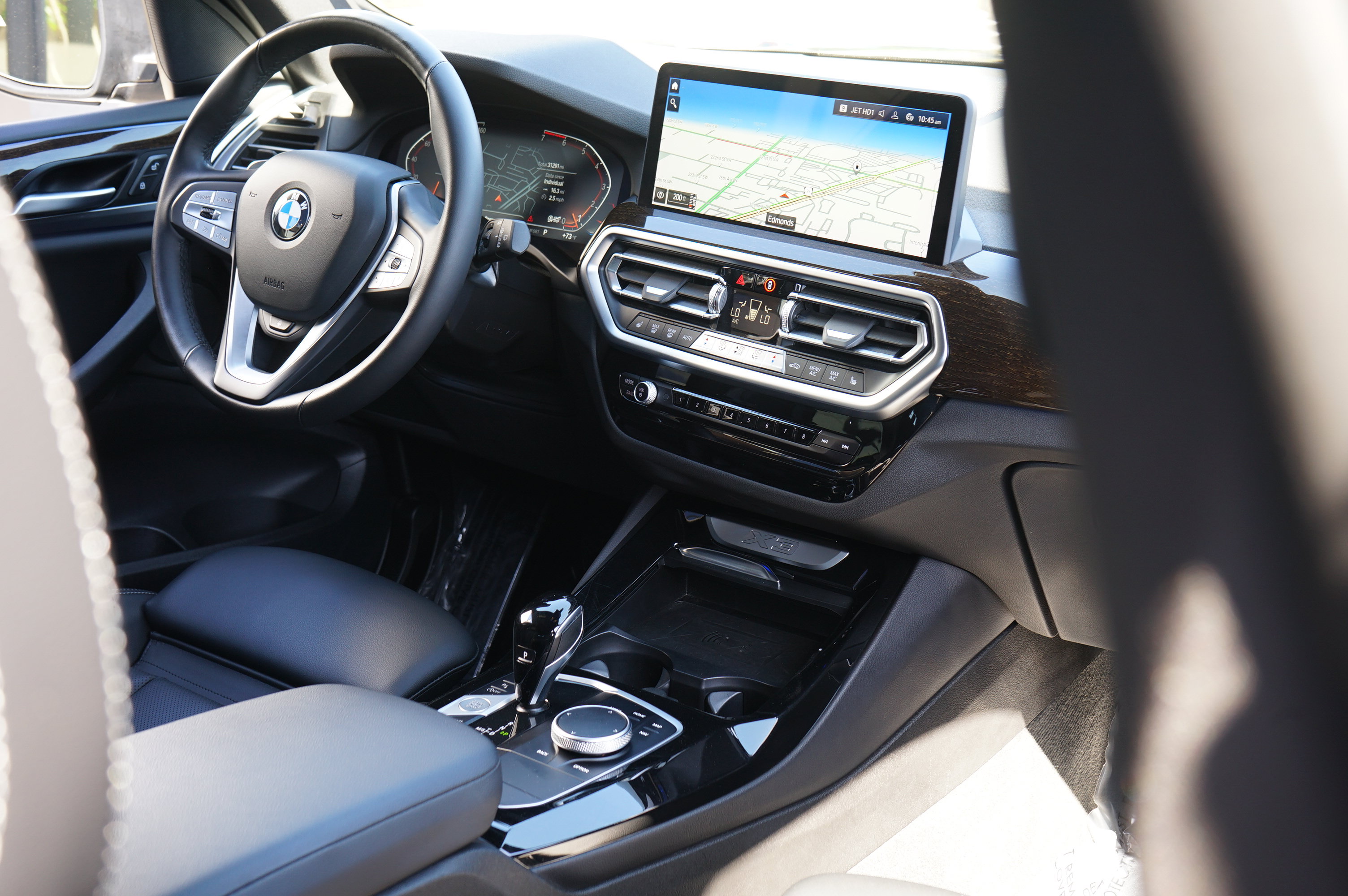 Used 2024 BMW X3 xDrive30i AWD/4WD image 40