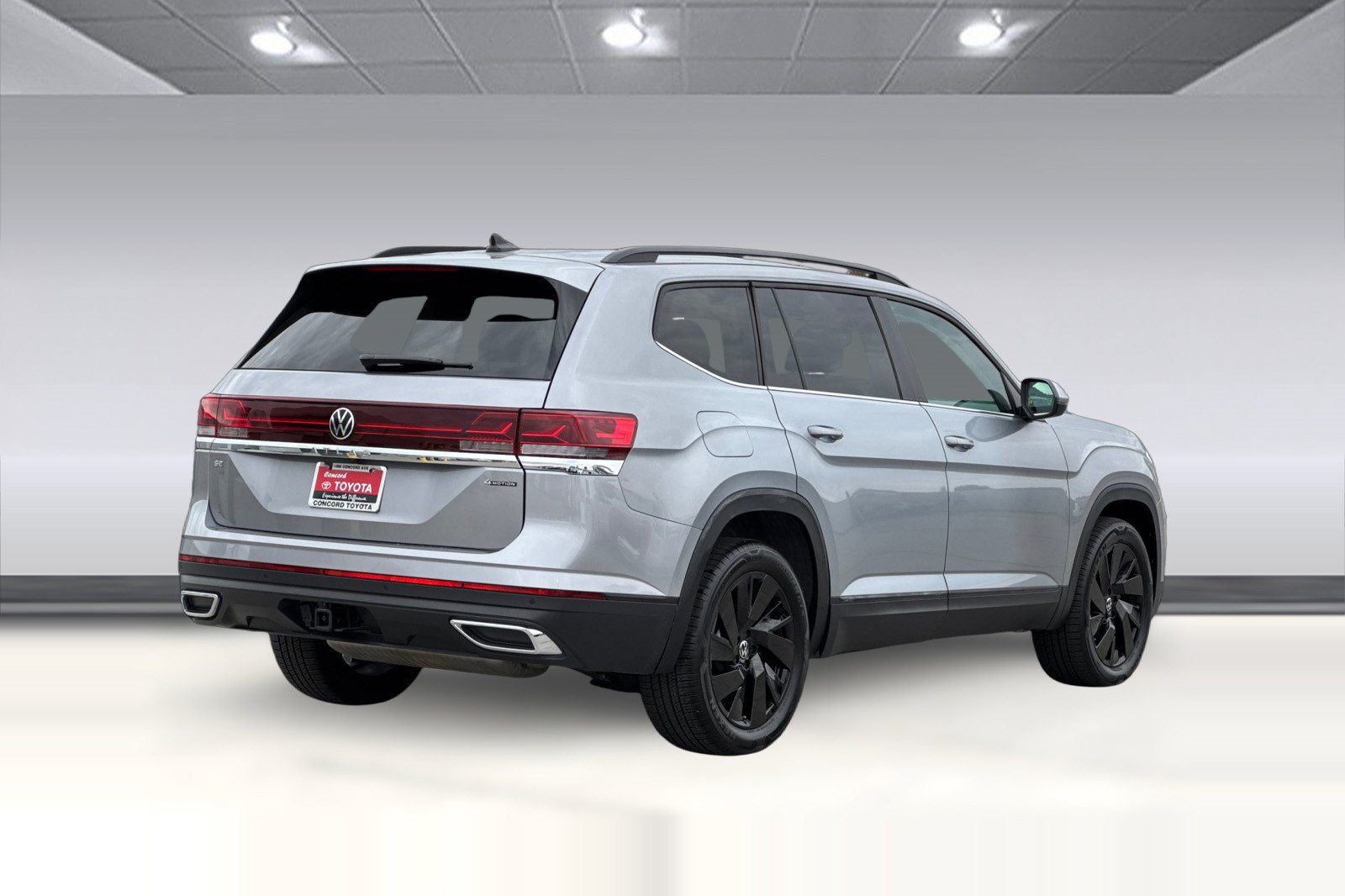 Used 2026 Volkswagen Atlas SE AWD/4WD image 9