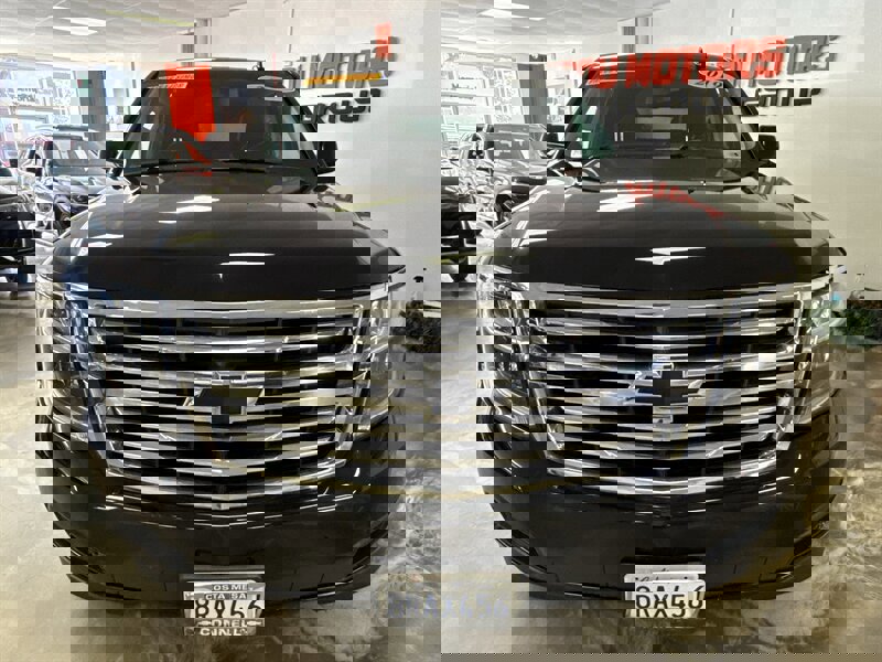 Used 2019 Chevrolet Tahoe LS image 2