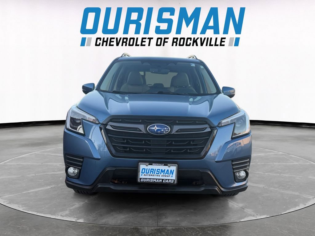 Used 2023 Subaru Forester Limited image 8