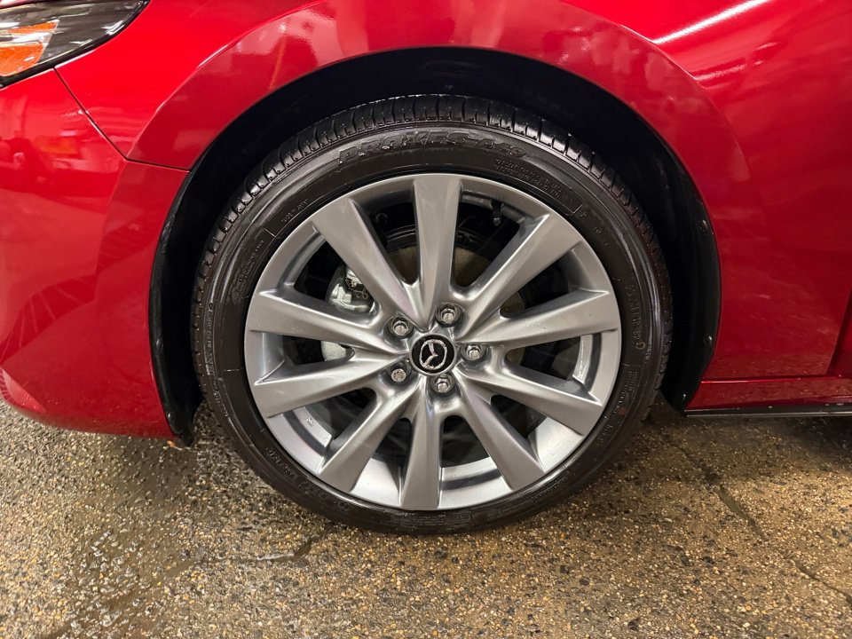 Used 2025 MAZDA MAZDA3 s image 31