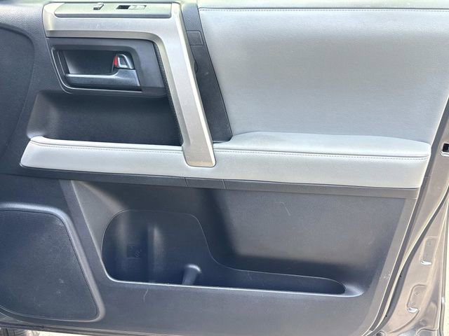 Used 2013 Toyota 4Runner SR5 image 20