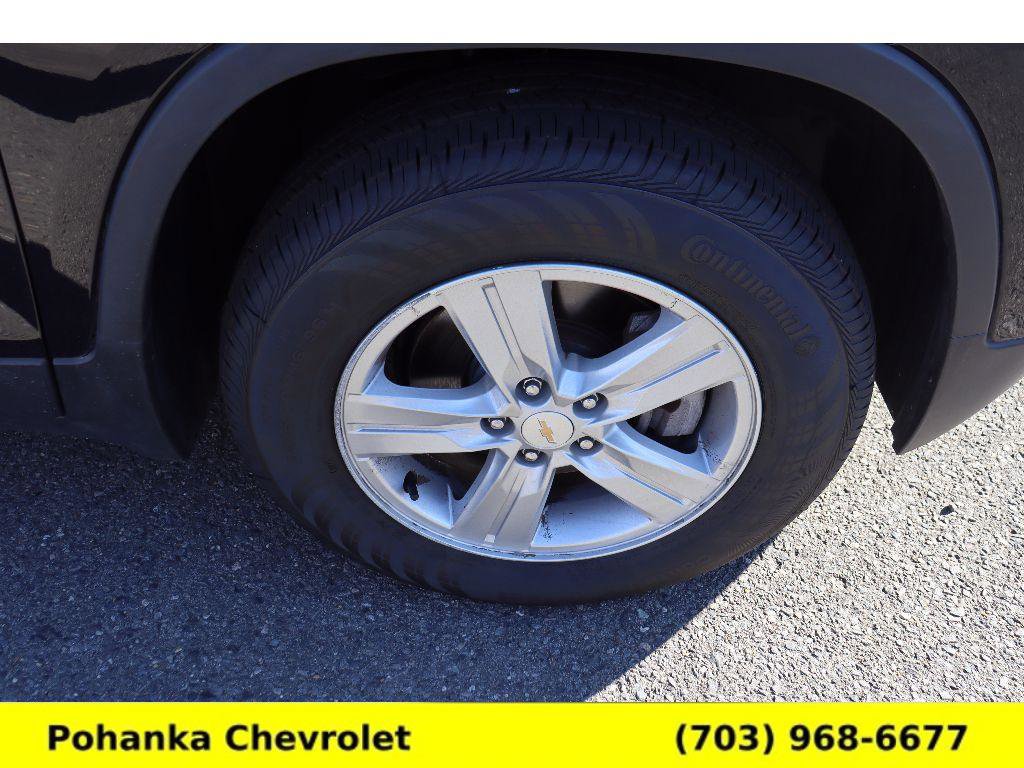 Certified 2022 Chevrolet Trax LT w/ LT Convenience Package image 31